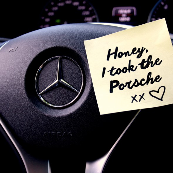 Porsche Mercedes note post-it