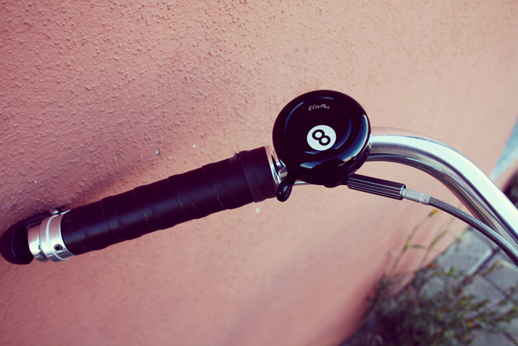 Electra Ticino 8D bicycle in denim blue