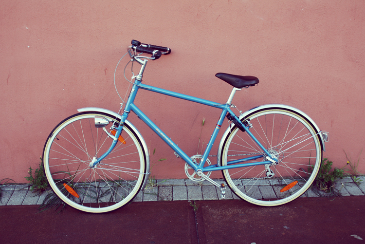 Electra Ticino 8D bicycle in denim blue