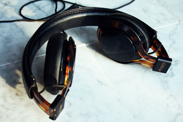 Philips Citiscape frame headphone 