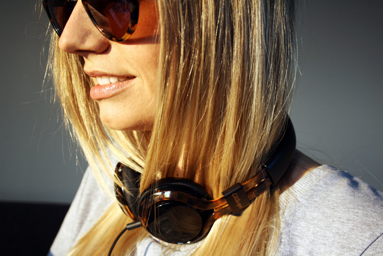 Philips Citiscape frame headphone 