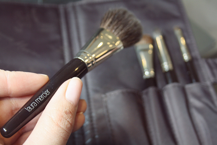 Laura Mercier Flawless Face