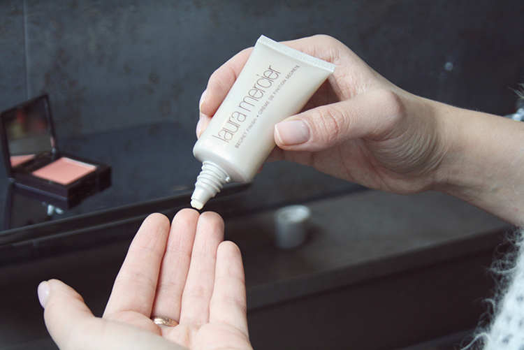 Laura Mercier Flawless Face