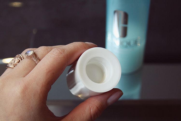 Kissable Valentine lips, without makeup or surgery