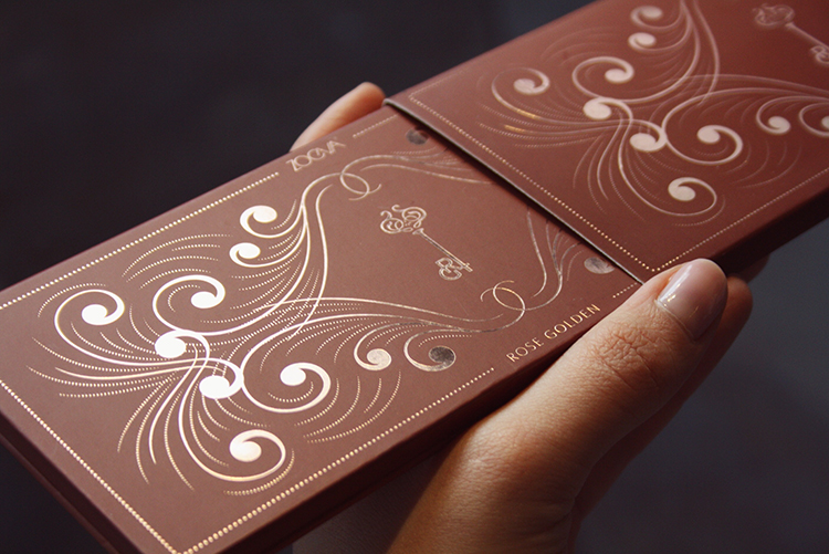 Zoeva rose golden eyeshadow palette review