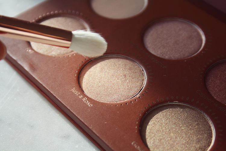 Zoeva rose golden eyeshadow palette review