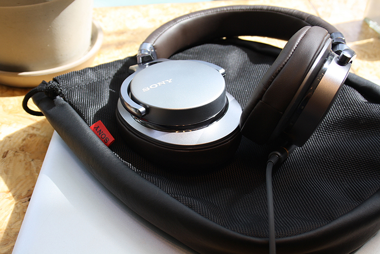 Sony mdr1 headphones review fashion blogger