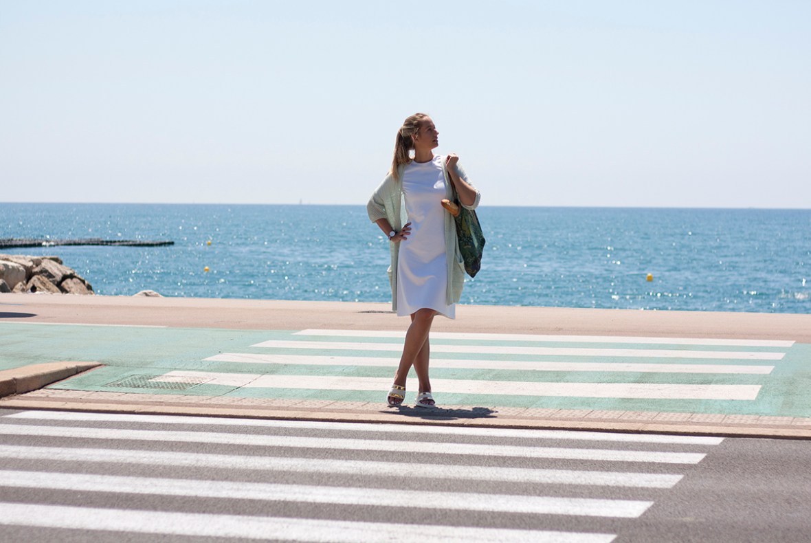 Fashion blogger Marie Hell white dress 13