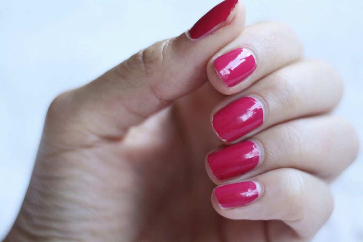 Fashion blogger review Formula X nailpolish shellac