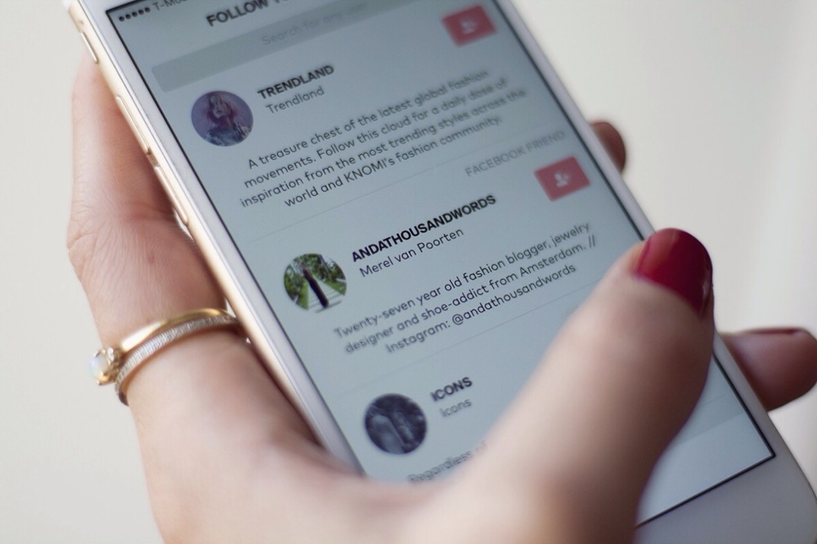 KNOMI app Online store Fashion blogger