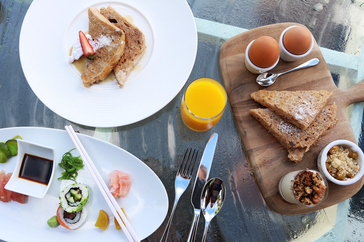 Fashion blogger Review Conrad Rangali island Maldives