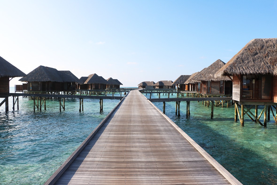 Fashion blogger Review Conrad Rangali island Maldives