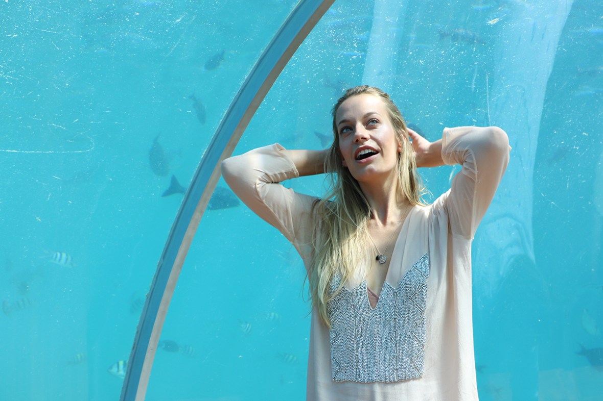 Fashion blogger Ithaa COnrad Rangali Maldives Under water restaurant