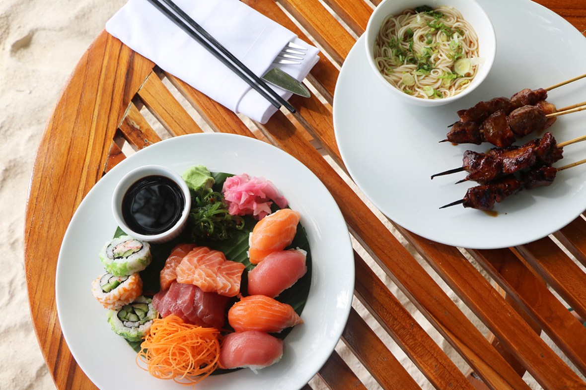 Fashion blogger Food Review Conrad Rangali island MaldiveS