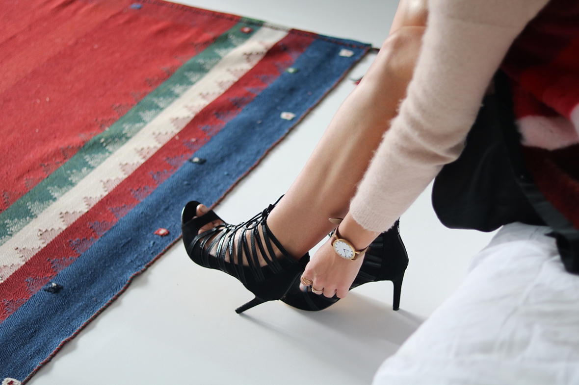 Fashion blogger Bullboxer Shoes strappy heels