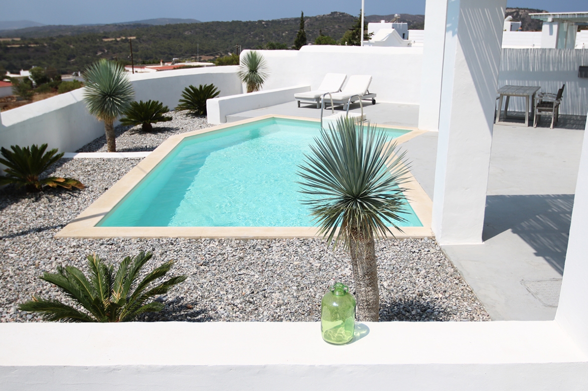 White Village hotel rhodes greece blogger Luxury Villa pool