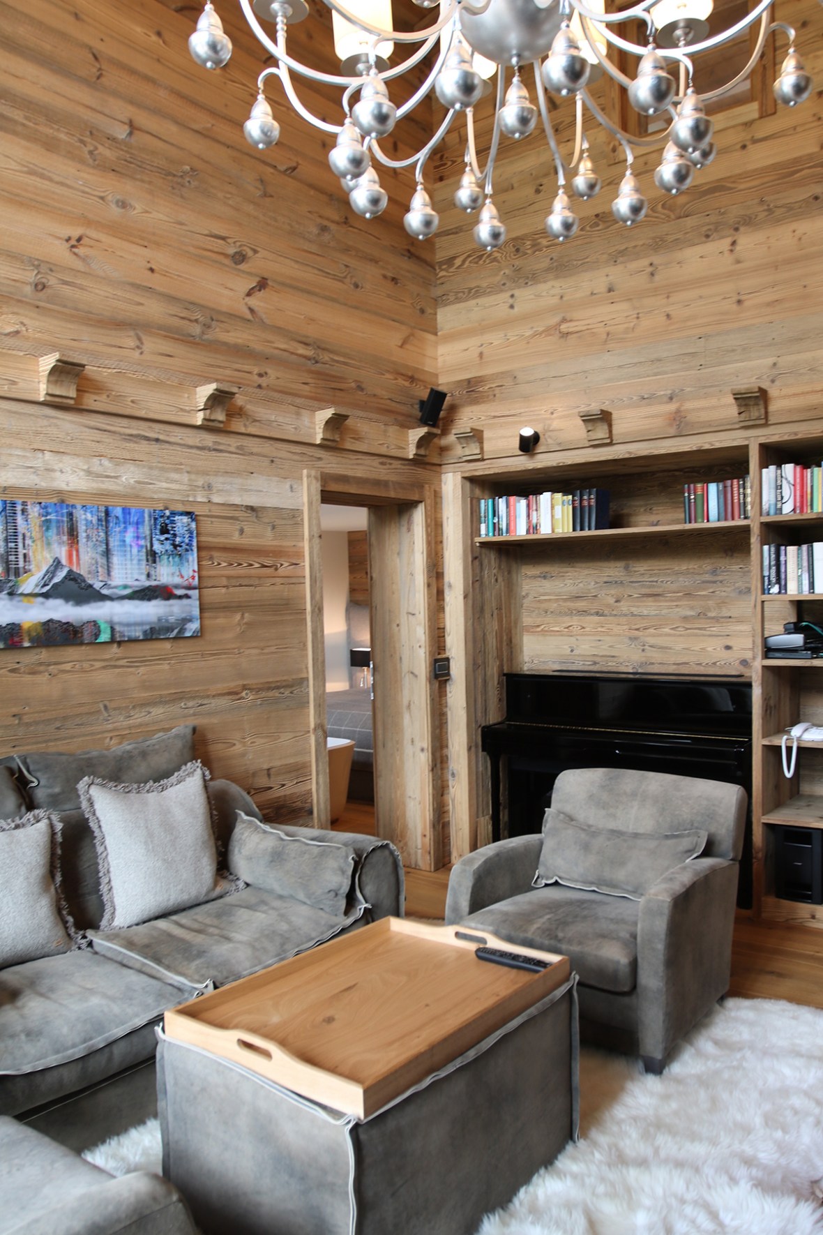 Blogger Hotel review Das Central Austria Flowers