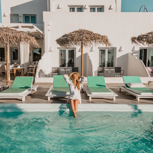 Blogger review AATW Impressive One Santorini