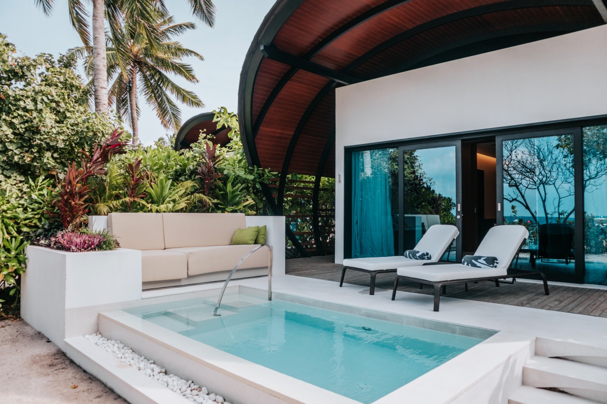 Westin Maldives Roomtour Beach Villa Merel van Poorten