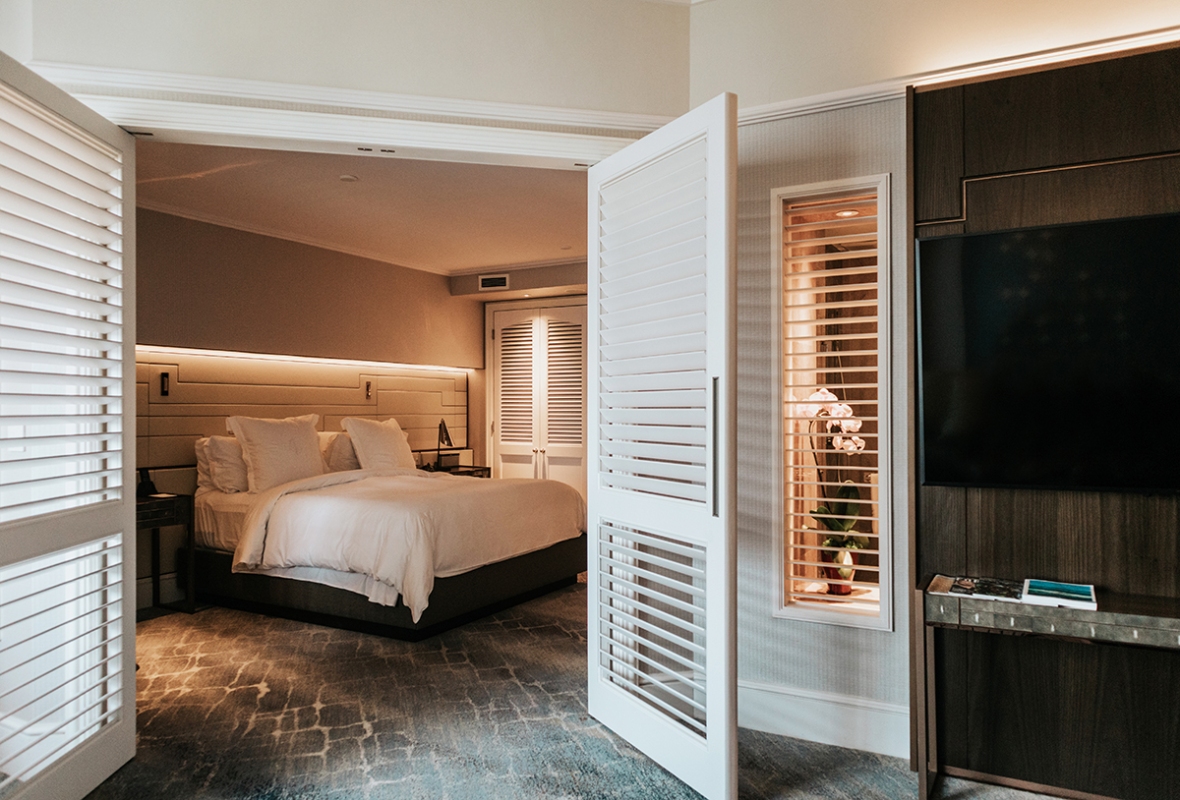 Review Four seasons Singapore after renovation rooms Pool tennis